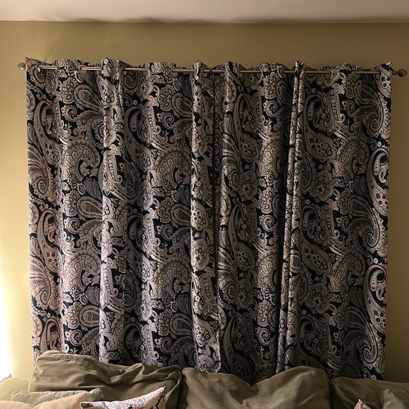 The Big One blue paisley window panels grommet style. 50”W x 96”L - Picture 6 of 6